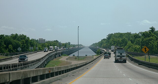 Louisiana-Bridges:-Unveiling-the-Top-4-Architectural-Marvels