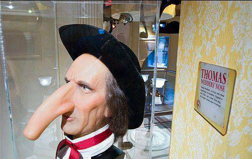 world-record-breaking-man-with-remarkable-7-5-inch-nose-amazes-all