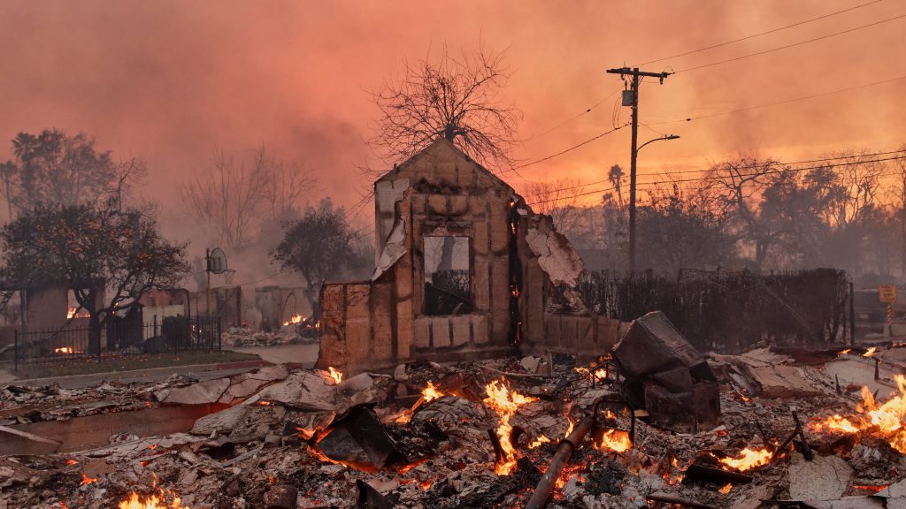 180,000 Evacuated Overnight: California’s Fire Disaster Is Worse Than Anyone Imagined