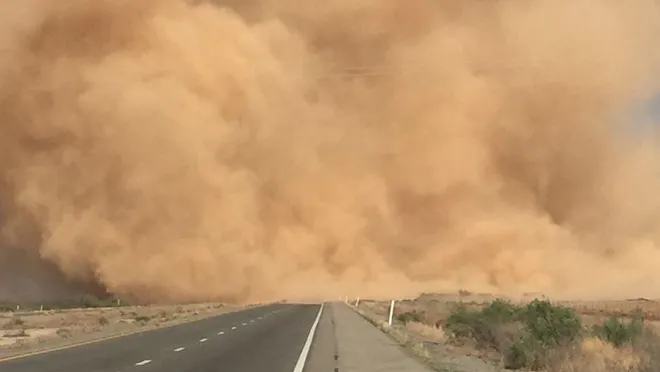 Dusty Winds and Stunning Skies—Phoenix’s Weather Will Keep You Guessing