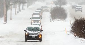 St. Louis Snowstorm Warning: Up to 4 Inches of Snow and Treacherous Roads Ahead