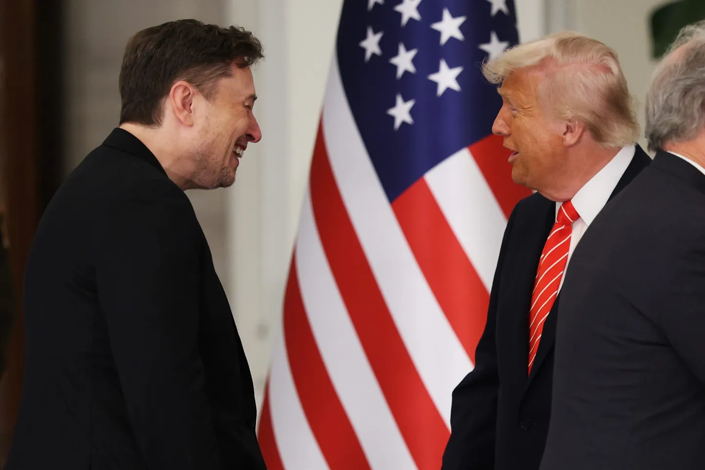 Stimulus Alert: Will Trump and Musk Really Pay Americans $5,000 in June! Here’s What’s Actually Happening