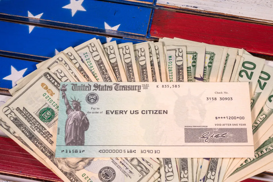 California’s Massive Monthly Stimulus Is Here: How to Get $1,100 Starting This Month